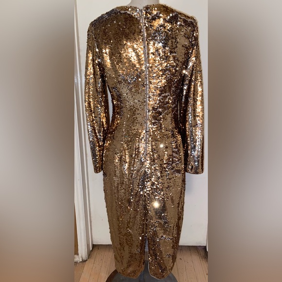 Gold Long Sleeve Dress - Picture 6 of 6